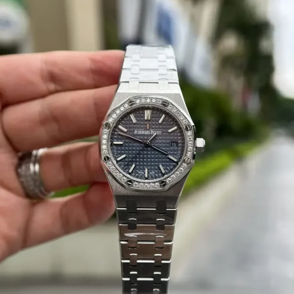 Dong Ho Audemars Piguet Royal Oak Rep 11 Mat Xanh Day Thep Nu 34mm 4 768x1024 1