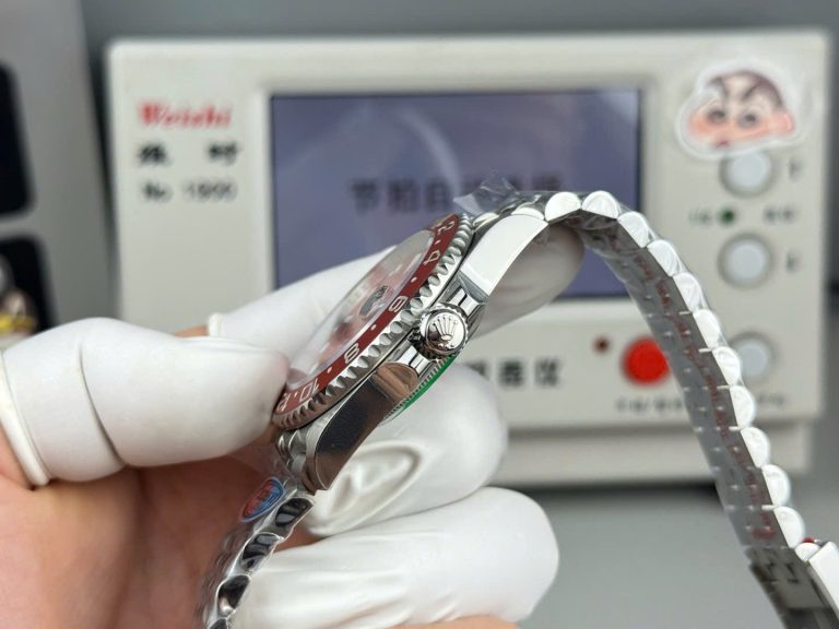 Rolex GMT-Master II Red Dial Calibre 3285 Movement 40mm - Image 7